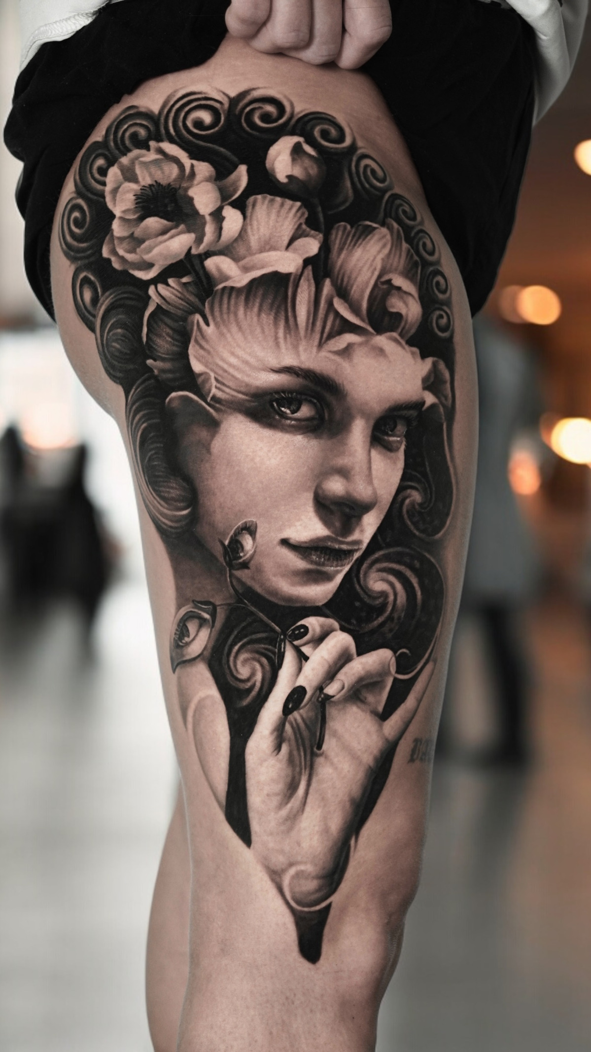 Tattoo, piercing and studio work at Lola Tattoo Marbella - home-05