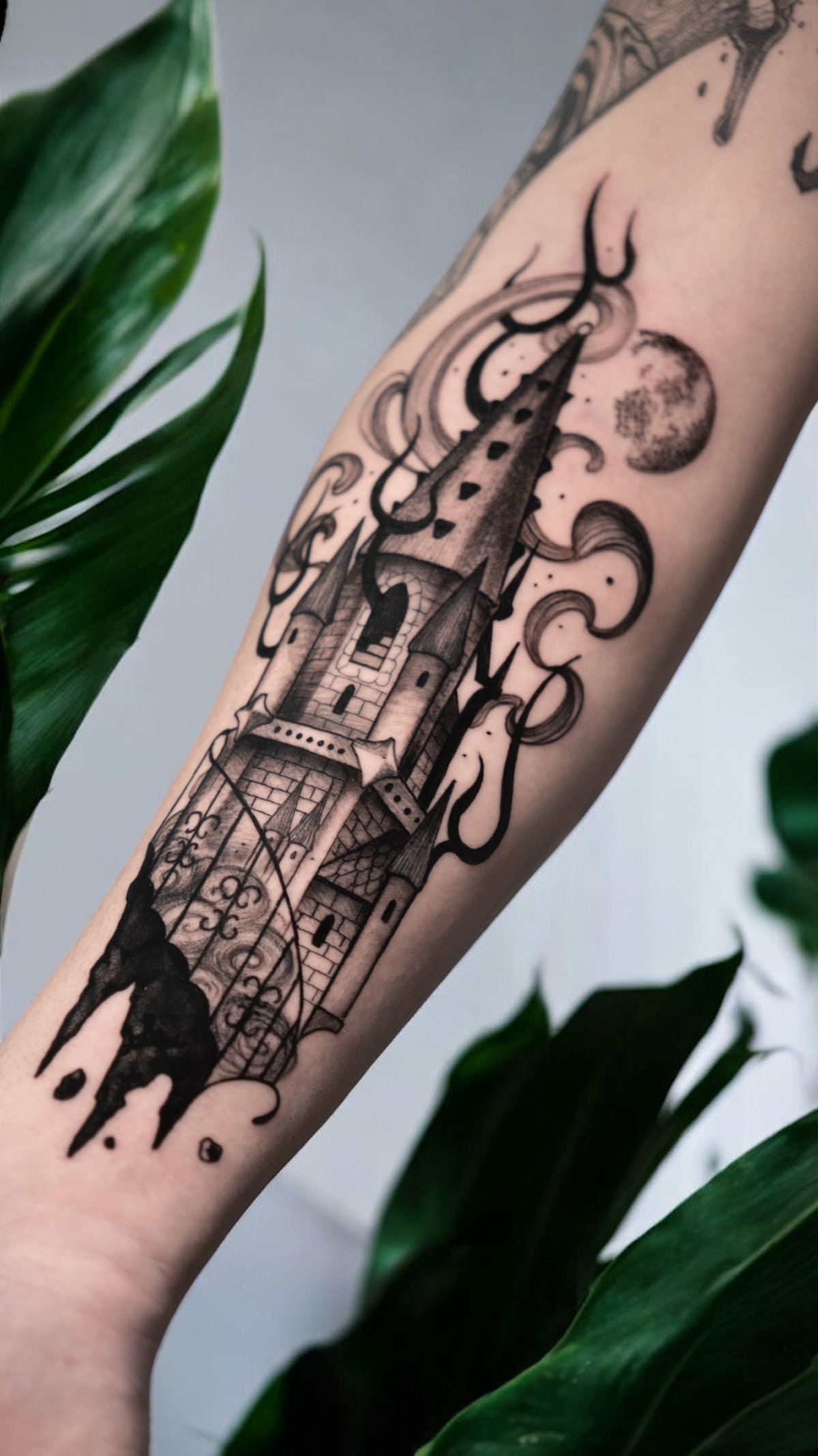 Tattoo, piercing and studio work at Lola Tattoo Marbella - home-13