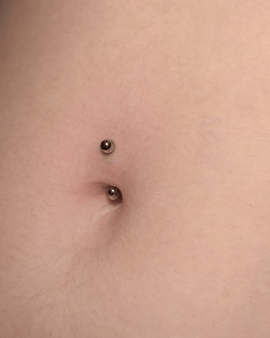 Joyería de titanio para piercing en Lola Tattoo Marbella - joyeria-11