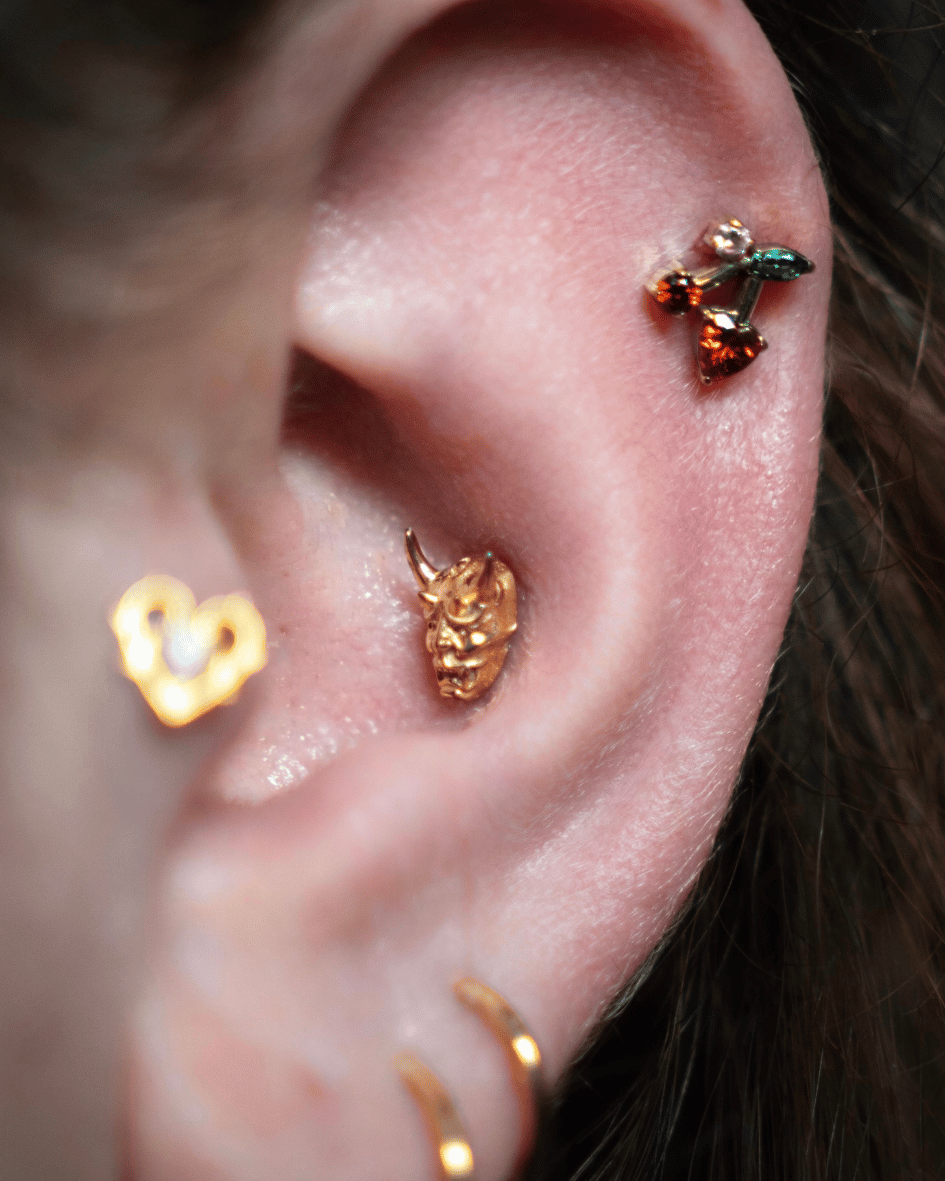 Piercing made at Lola Tattoo Studio Marbella - piercing-08